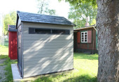 Individuelle Gartenhäuser und Carports